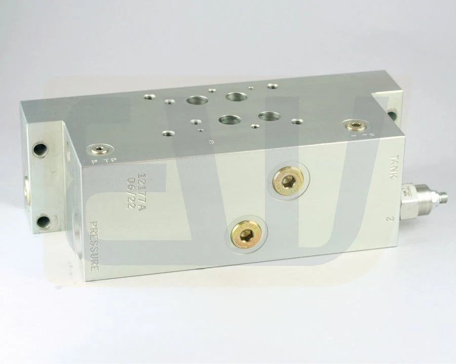 EW013403-1_39, HYDRAULIC MANIFOLD, SIDE-MOUNT - Ricambi e asistenza per impianti Waterjet