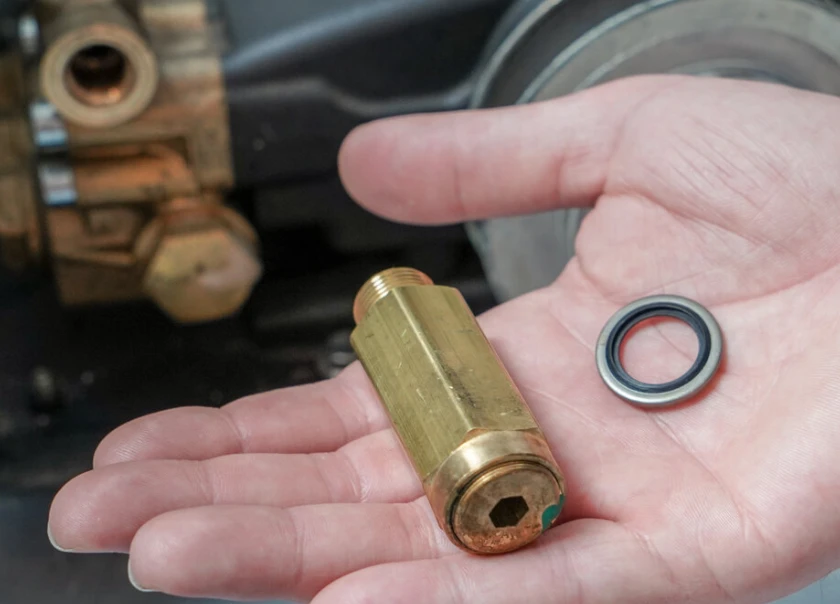 EWWZR881737, SAFETY RELIEF VALVE - Ricambi e asistenza per impianti Waterjet